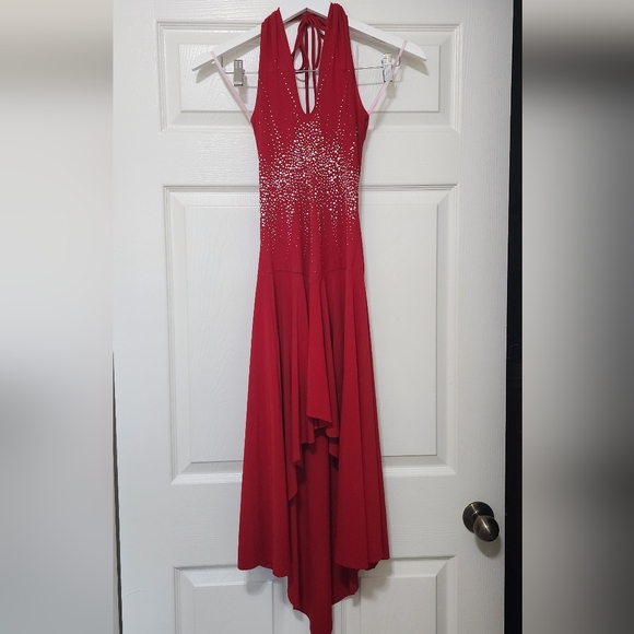 Red salsa dress - Picture 5 of 6